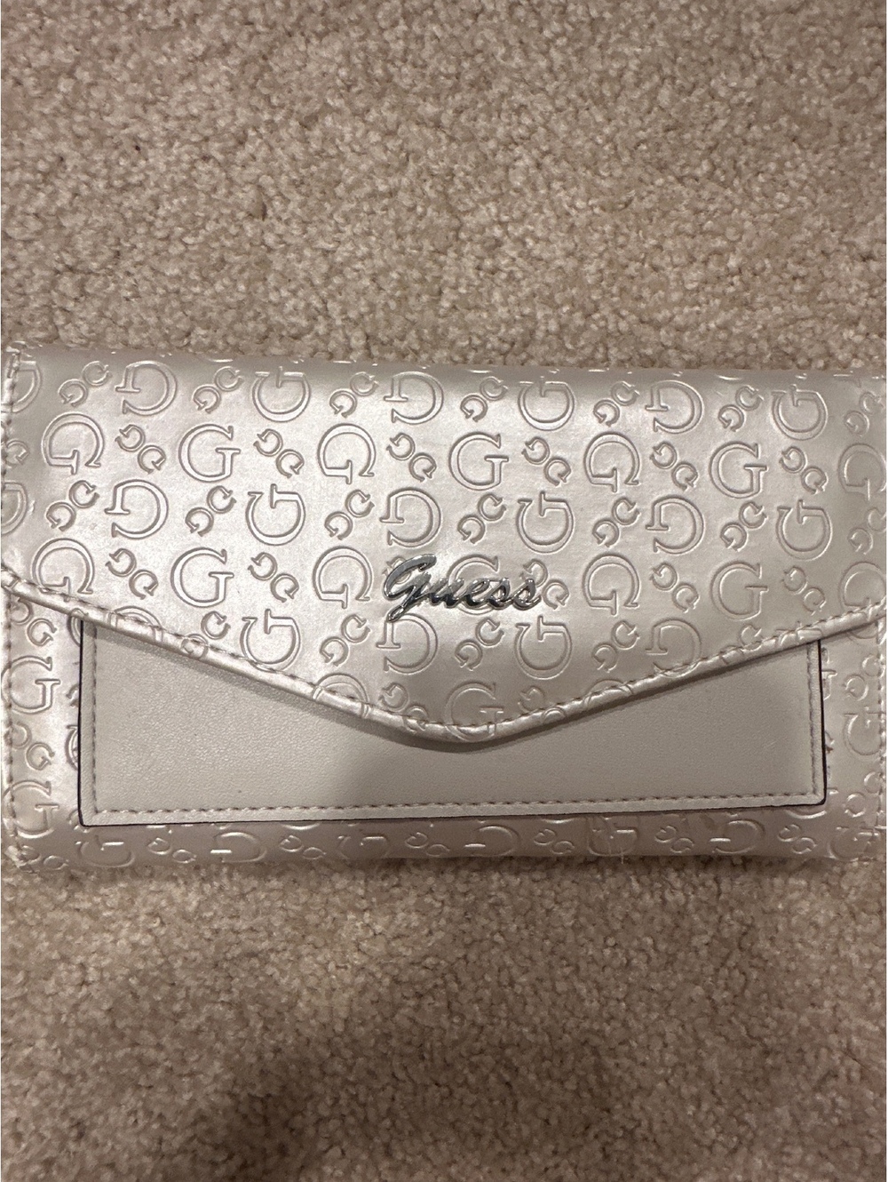 (1)Guess Embossed Logo Trifold Wallet in Cream